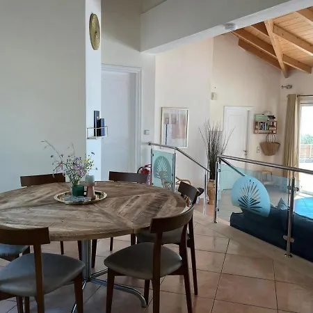Olivia Greece With Private Pool & Seaview In Lefkada 别墅 塞沃塔